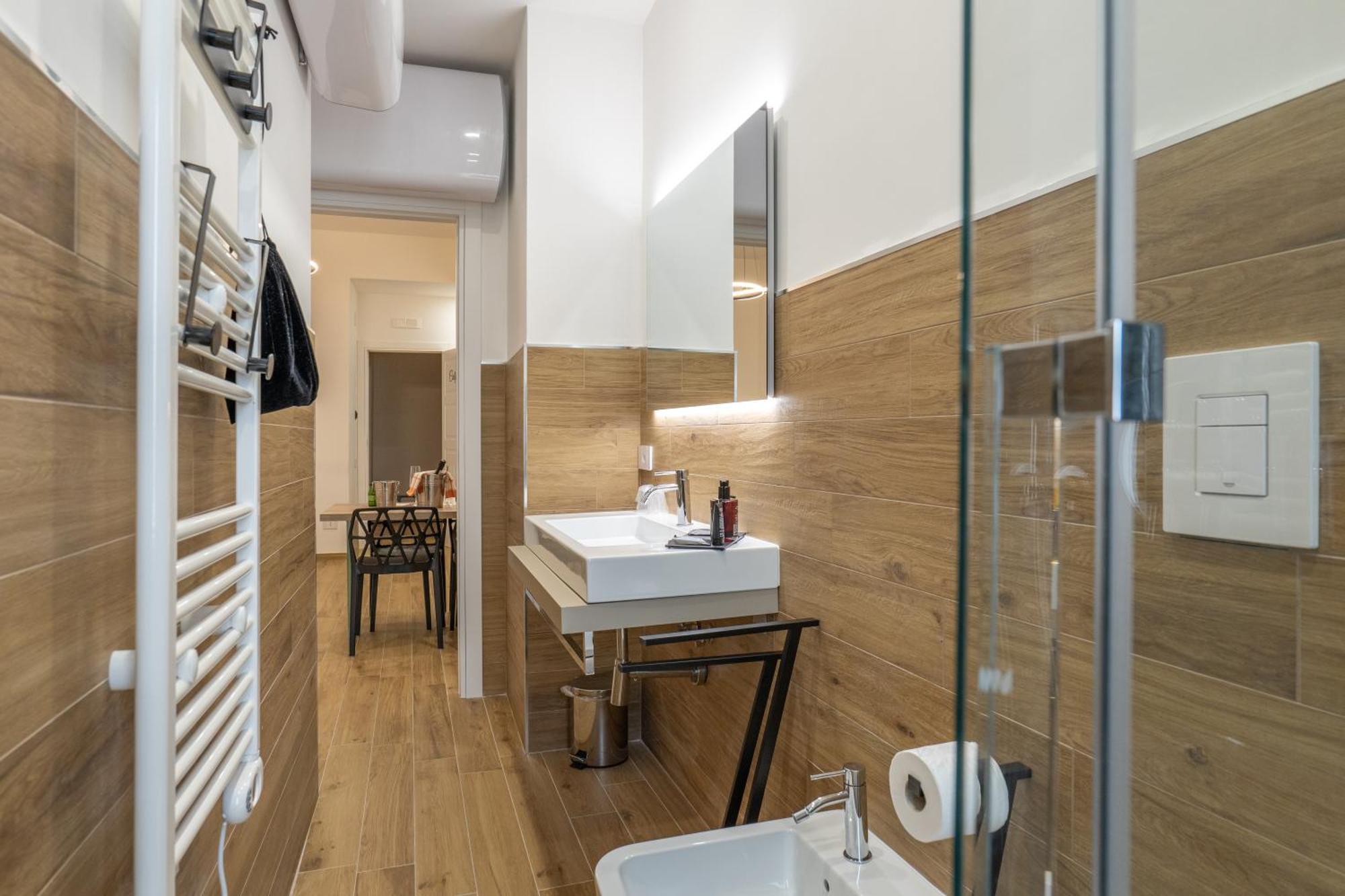 شقة Three Moons Boutique House/Calypso ساليرنو المظهر الخارجي الصورة